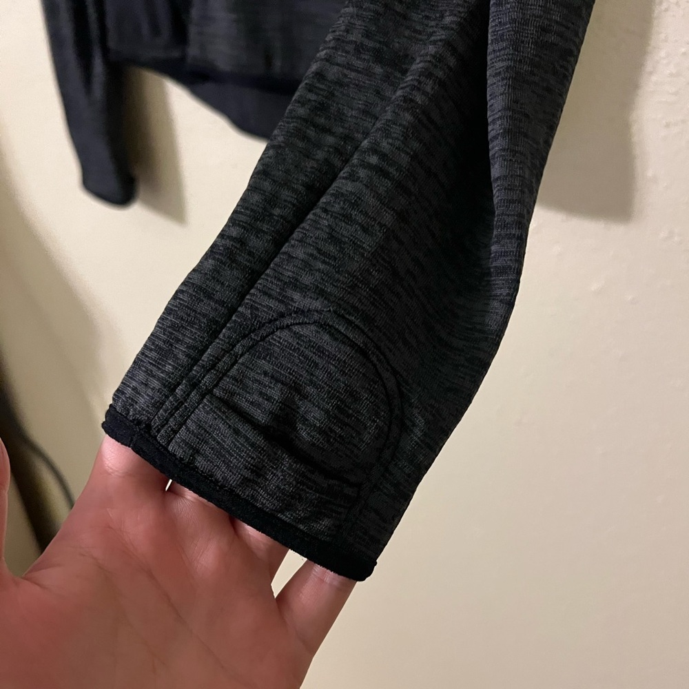 Nike dri fit long sleeve - Picture 4 of 7